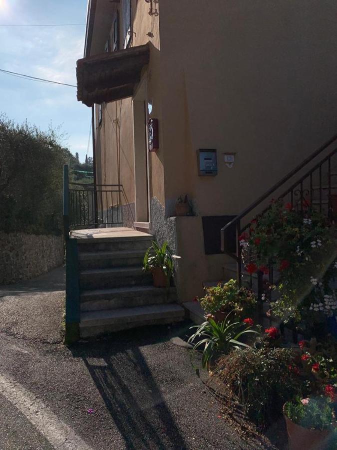 Casa Lisetta, 3-Room Apartment With Lake View Torri Del Benaco Extérieur photo